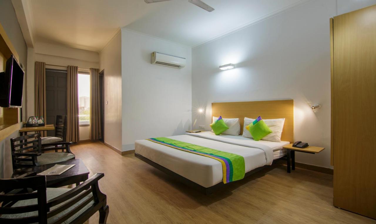 Treebo Noida Express Hotel Eksteriør billede