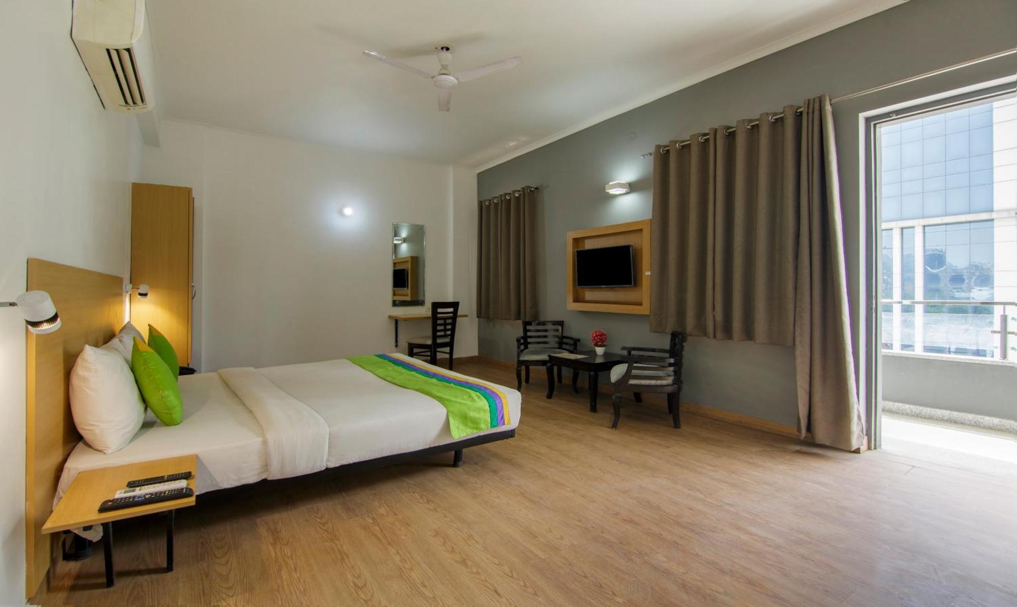 Treebo Noida Express Hotel Eksteriør billede
